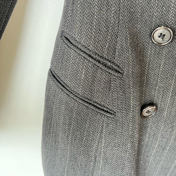 Donna Karan Wool Blend Double Breasted Tailored Stripe Blazer - Picture 7 of 10